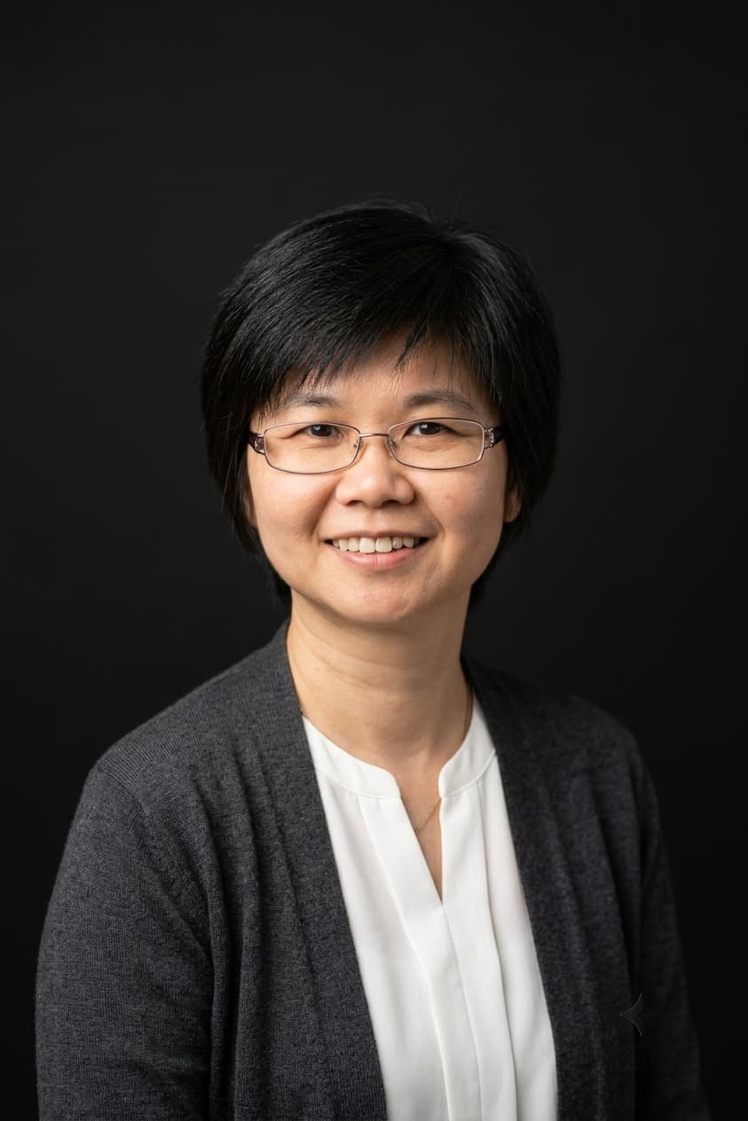 JEANNIE LEE