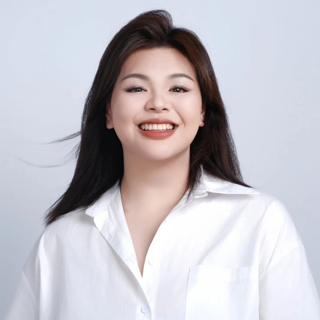 Esther Lee